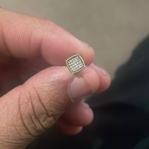 10k yellow and white gold with 1 karats diamonds